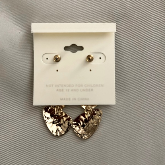 Pair of NEW Halloween Triple Candy Corn Dangle Earrings - Picture 2 of 2